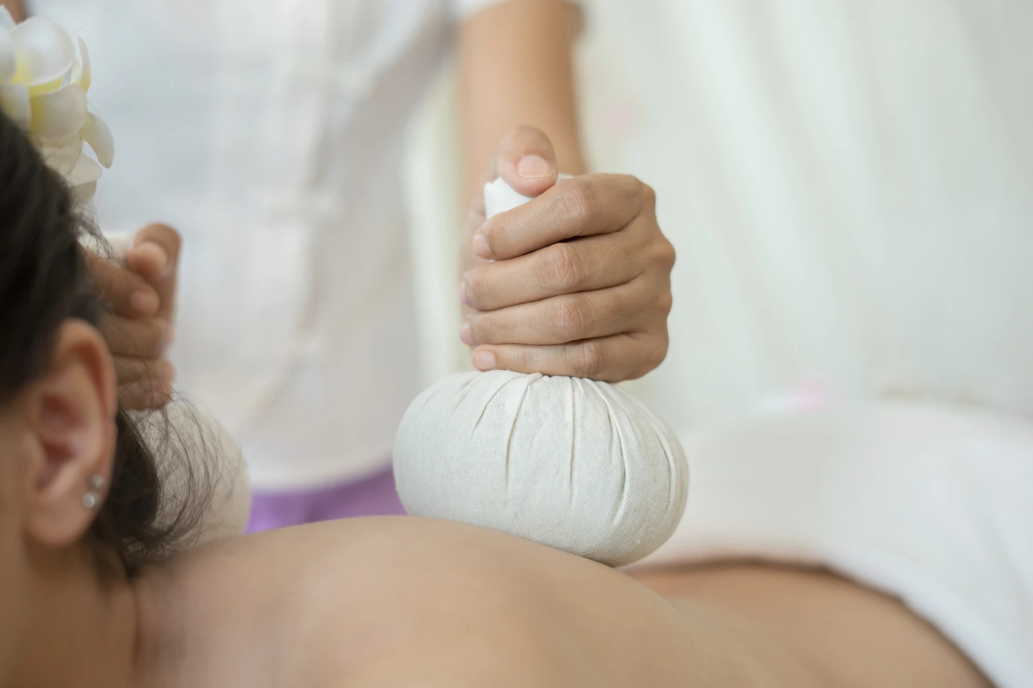 Thai Sport- & Yoga-Massage